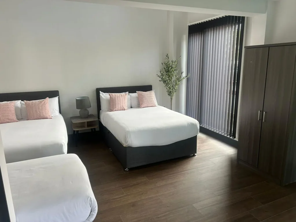 3 Bed Apartment Livepool